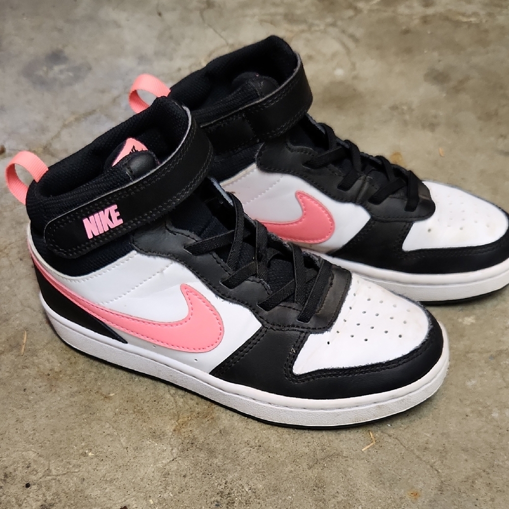 Nike Court Borough Mid Black, White, and Pink Sneakers 2.5